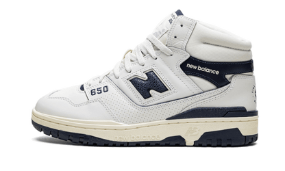650r-aim-leon-dore-white-navy-socksforsport