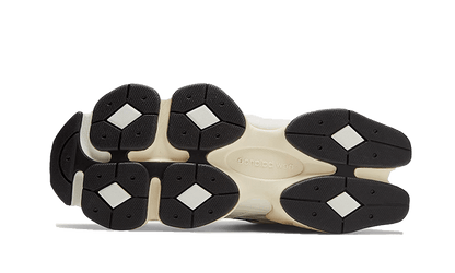 9060-white-black-socksforsport