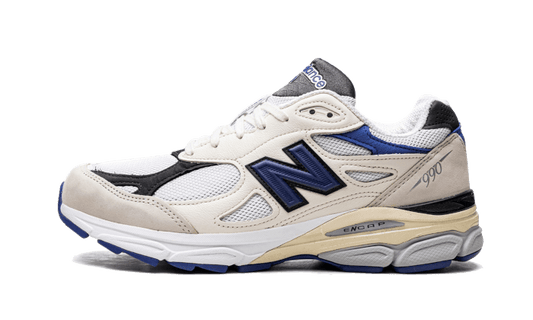 990v3---made-in-usa-cream-blue-socksforsport