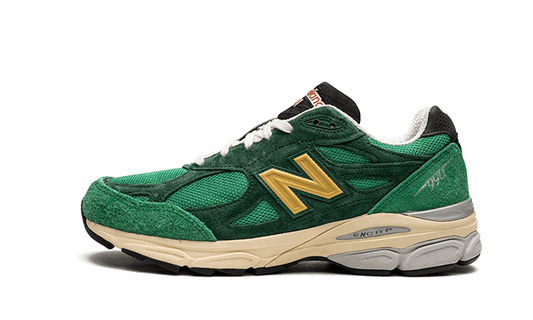 990-v3-miusa-teddy-santis-green-gold-socksforsport