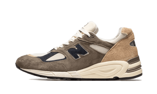 990-v2-miusa-grey-tan-socksforsport