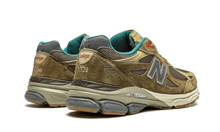 990-v3-bodega-here-to-stay-socksforsport
