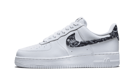 air-force-1-low-07-essential-white-black-paisley-socksforsport