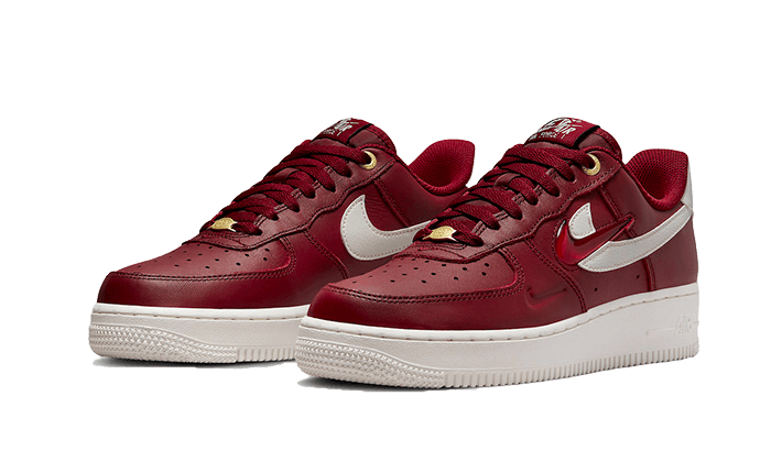air-force-1-07-premium-team-red-history-of-logos-socksforsport