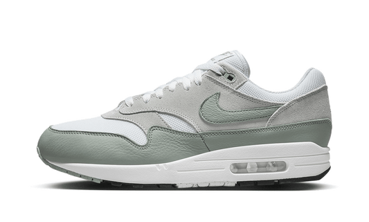 air-max-1-white-mica-green-socksforsport