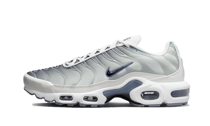 air-max-plus-sail-grey-socksforsport