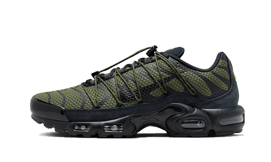 air-max-plus-utility-black-olive-socksforsport