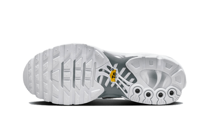 air-max-plus-white-metallic-silver-socksforsport