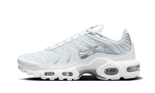 air-max-plus-white-metallic-silver-socksforsport