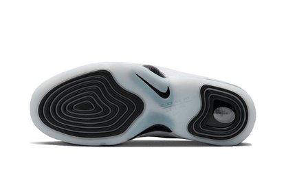 air-max-penny-2-black-patent-socksforsport