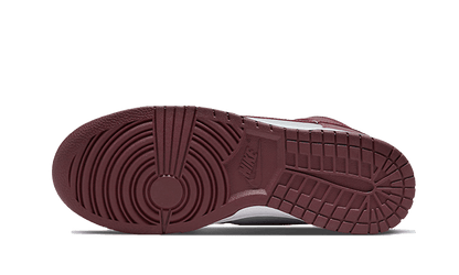 dunk-high-dark-beetroot-socksforsport