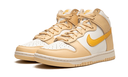 dunk-high-pale-vanilla-socksforsport