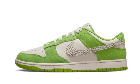 dunk-low-as-safari-swoosh-chlorophyll-socksforsport