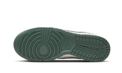 dunk-low-athletic-department-deep-jungle-socksforsport