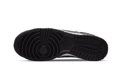 dunk-low-black-white-2022-socksforsport