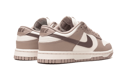 dunk-low-diffused-taupe-socksforsport