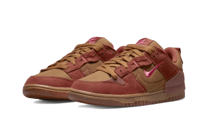 dunk-low-disrupt-2-desert-bronze-socksforsport