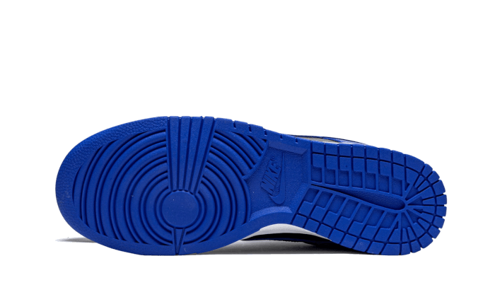 dunk-low-hyper-cobalt-socksforsport