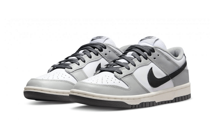 dunk-low-light-smoke-grey-socksforsport