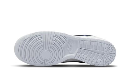 dunk-low-mini-swoosh-midnight-navy-socksforsport