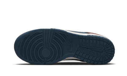 dunk-low-retro-canyon-rust-socksforsport