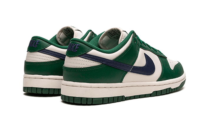 dunk-low-retro-gorge-green-midnight-navy-socksforsport