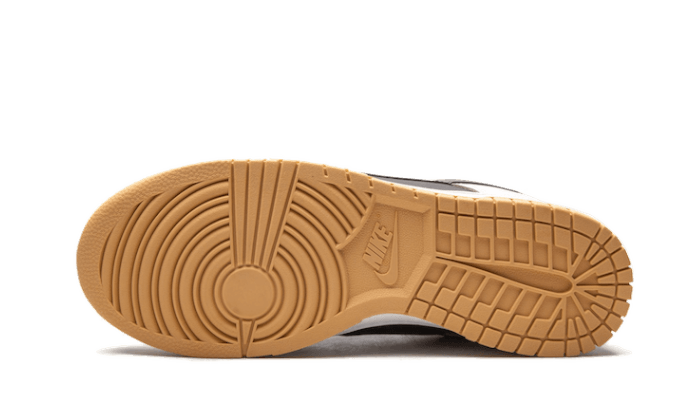 dunk-low-se-free-99-black-socksforsport