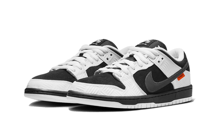 sb-dunk-low-tightbooth-socksforsport
