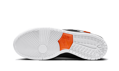 sb-dunk-low-tightbooth-socksforsport