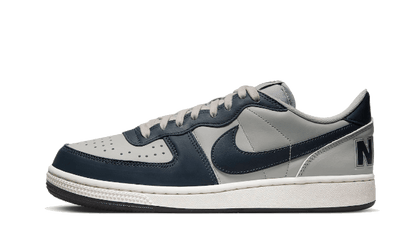 terminator-low-georgetown-socksforsport