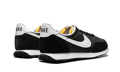 waffle-trainer-2-black-white-socksforsport