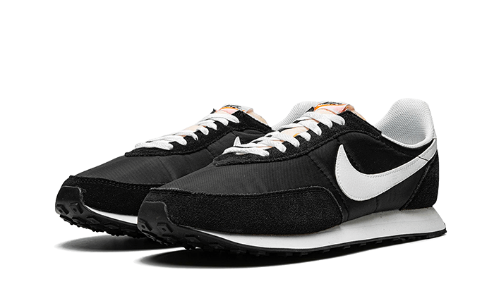 waffle-trainer-2-black-white-socksforsport