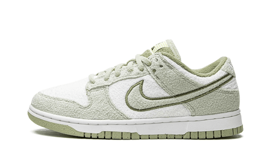 dunk-low-se-fleece-green-socksforsport
