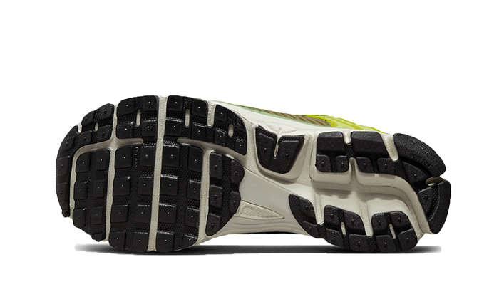 vomero-5-olive-flak-volt-socksforsport