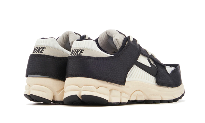 zoom-vomero-5-timeless-panda-dunk-socksforsport