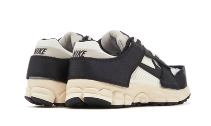 zoom-vomero-5-timeless-panda-dunk-socksforsport