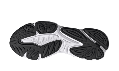 ozweego-core-black-solar-green-socksforsport