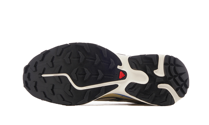 xt-6-moth-mindful-moth-vanilla-granada-socksforsport