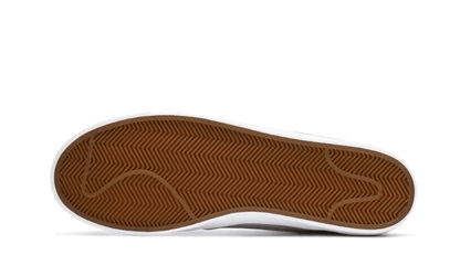 sb-blazer-low-medicom-toy-2020-socksforsport