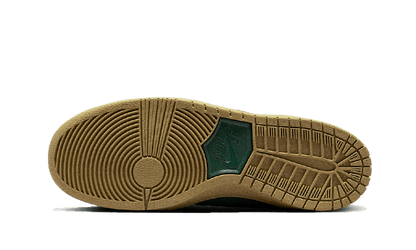 sb-dunk-high-decon-gorge-green-socksforsport