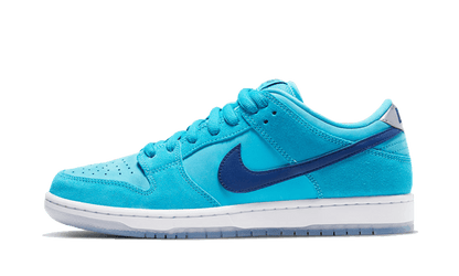 sb-dunk-low-blue-fury-socksforsport