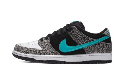 sb-dunk-low-atmos-elephant-socksforsport