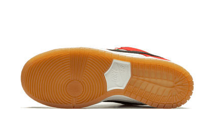 sb-dunk-low-frame-skate-habibi-socksforsport