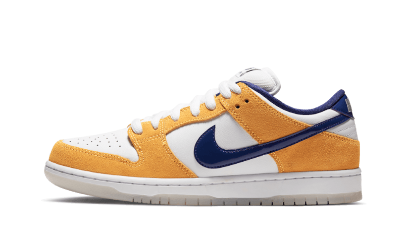 sb-dunk-low-laser-orange-socksforsport