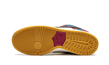 sb-dunk-low-parra-2021-socksforsport