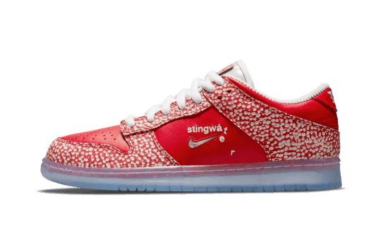 sb-dunk-low-stingwater-magic-mushroom-socksforsport