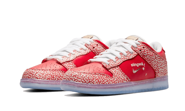 sb-dunk-low-stingwater-magic-mushroom-socksforsport