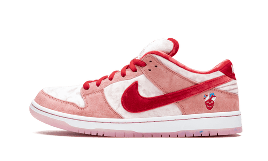 sb-dunk-low-strangelove-socksforsport