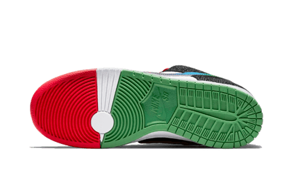 sb-dunk-low-what-the-p-rod-socksforsport