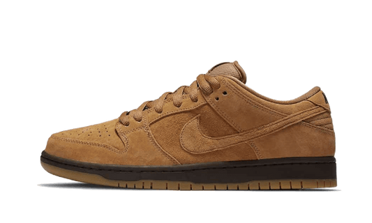 sb-dunk-low-wheat-socksforsport